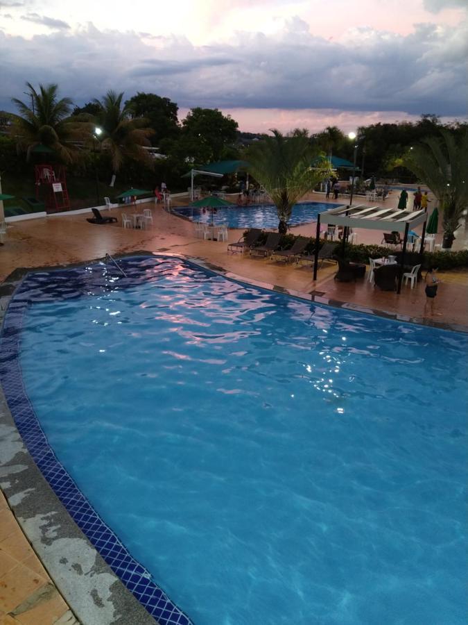 Apartamento Do Lago, Com Churrasqueira Privativa , Cozinha , Internet Banda Larga, Rampa Barco E Jet, Pesqueiro - B101 Caldas Novas Luaran gambar