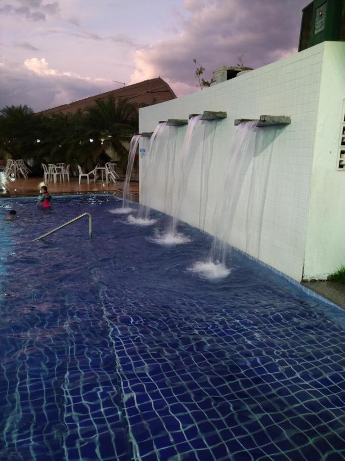 Apartamento Do Lago, Com Churrasqueira Privativa , Cozinha , Internet Banda Larga, Rampa Barco E Jet, Pesqueiro - B101 Caldas Novas Luaran gambar